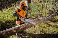 Stihl MS 241 C-M Moottorisaha -Petzl Kauppa ms241cm action i
